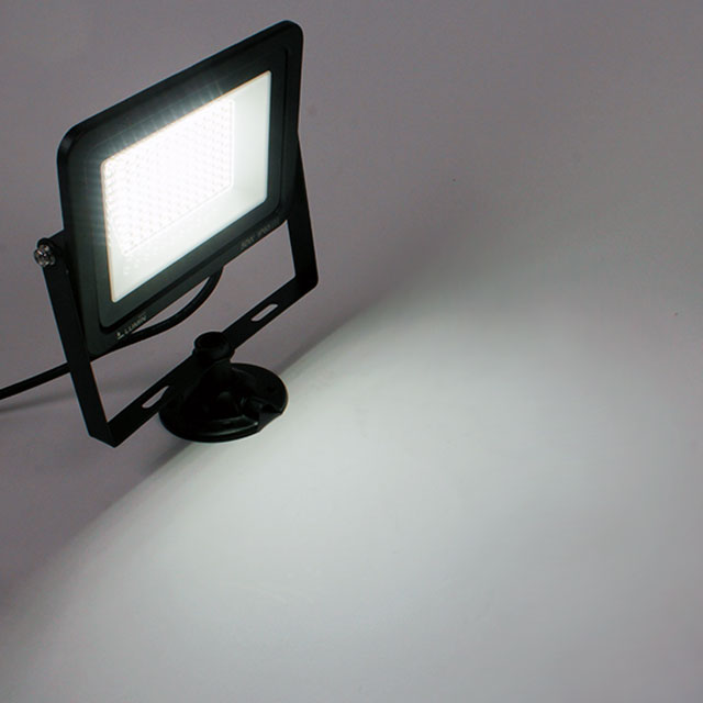 LED투광기 투광등 50W 방수 방진 간판조명