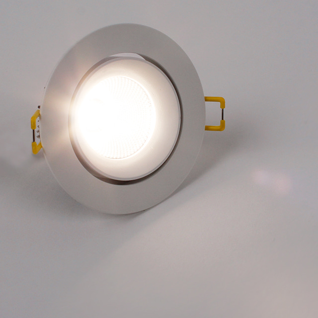 LED 프리미엄 3인치 다운라이트 COB 직회전 8W 플리커프리 주광색 전구색 주백색 전주백색