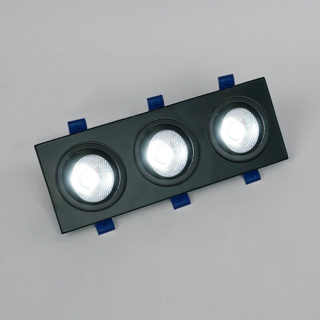 LED 다운라이트 멀티 매입등 사각 3구 MR16 일체형 COB 24W 플리커프리